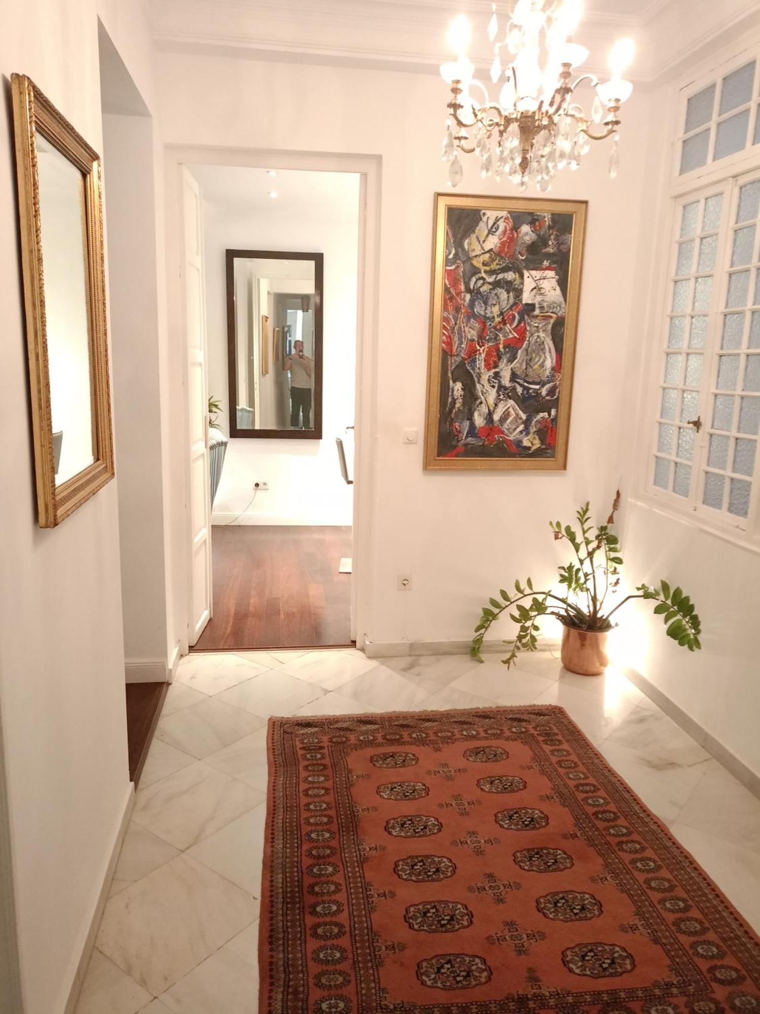 Small Stylish Room With Comfortable Queen-Size Bed In Very Large, Beautifully Decorated Shared Flat In The Historic Centre Of Μάλαγα Εξωτερικό φωτογραφία